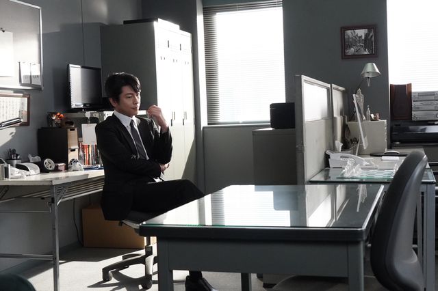 「相棒21」初代・亀山薫＆2代目・神戸尊、初対面はどうなる…？最終回スペシャル前篇（4枚目）