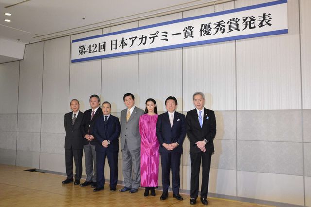 蒼井優、鮮やかなドレスで登場！第42回日本アカデミー賞優秀賞発表記者会見（9枚目）