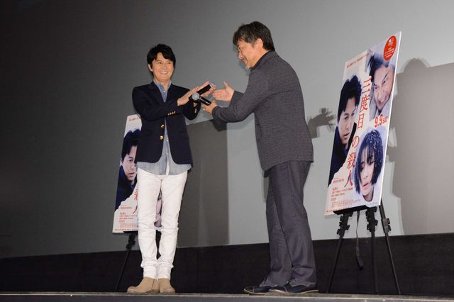 福山雅治にっこり笑顔！是枝裕和監督との再々タッグに意欲：フォトギャラリー