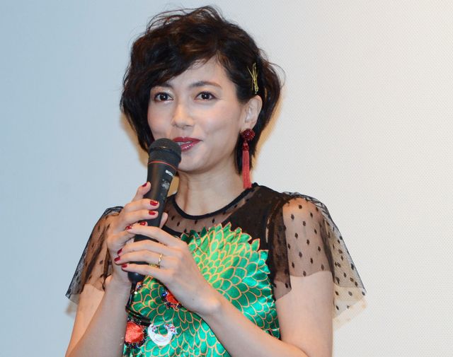 結婚＆妊娠発表後初の公の場となった遠藤久美子