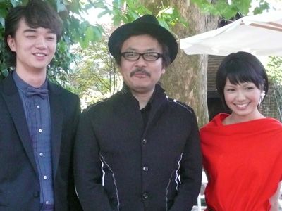 （左から）染谷将太、園子温監督、二階堂ふみ-第68回ベネチア国際映画祭にて