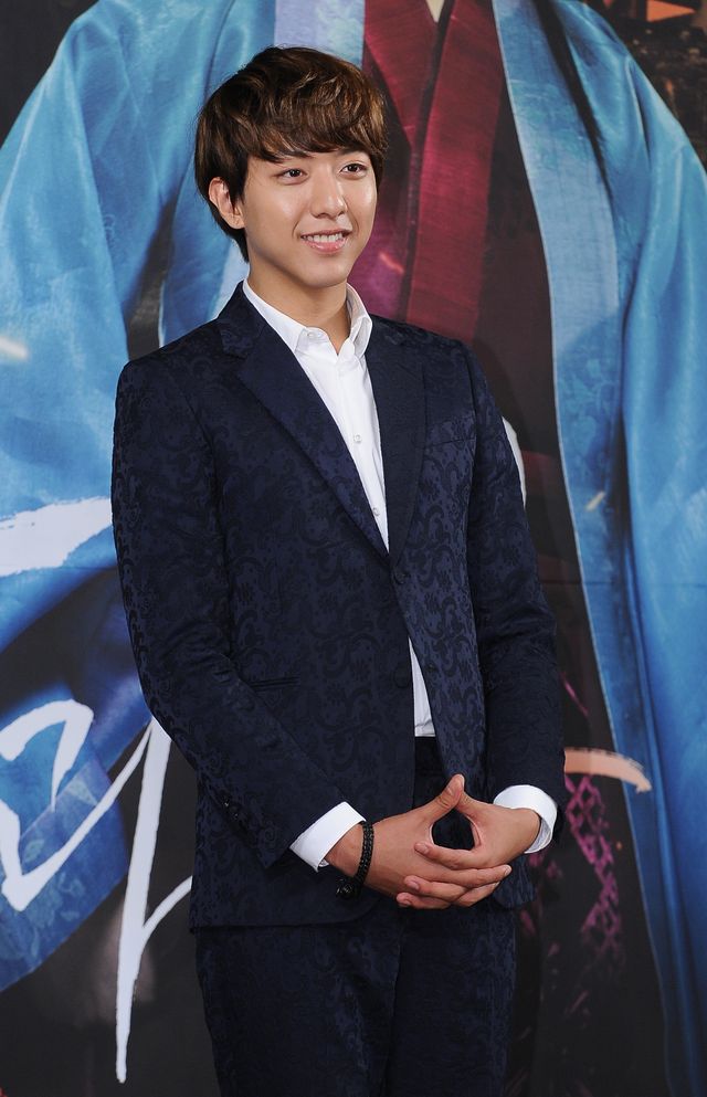 「刀と花」イ・ジョンシン、競合作「君の声が聞こえる」イ・ボヨンに手加減してくれと頼む＜韓国JPICTURES＞（6枚目）