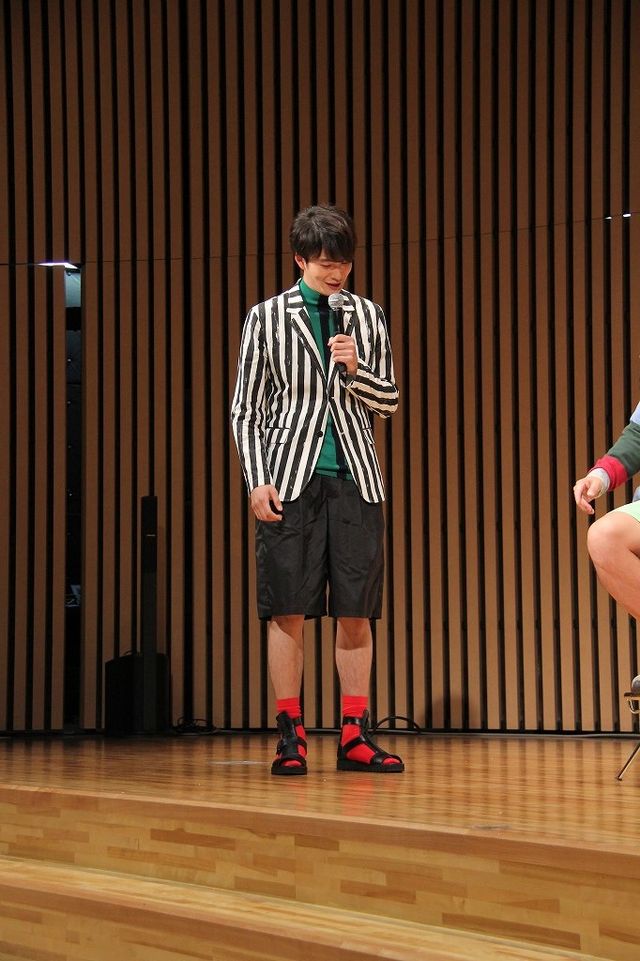 岡田将生、苦手なスキップを生披露　画像ギャラリー（3枚目）