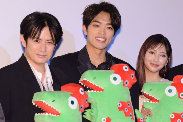 timelesz原嘉孝、主演映画で大先輩・佐藤アツヒロと共演！『初恋芸人』先行プレミア試写会：フォトギャラリー