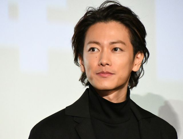 【9枚】佐藤健・鈴木亮平・松岡茉優・MEGUMI・佐々木蔵之介！『ひとよ』公開記念舞台あいさつ（2枚目）