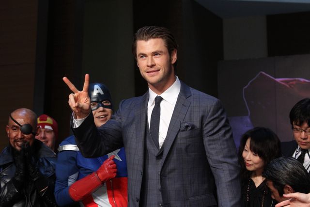 『マイティ・ソー』クリス・ヘムズワース初来日！　100人のコスプレファンと名シーンを再現！　画像です（10枚目）