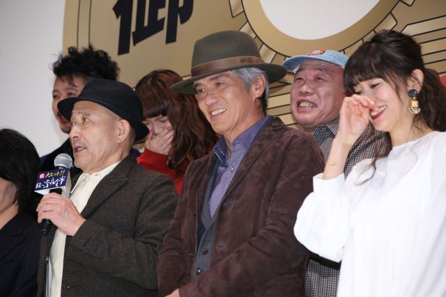 『続・深夜食堂』初日舞台あいさつに佐藤浩市、池松壮亮、多部未華子、オダギリジョーら（18枚目）