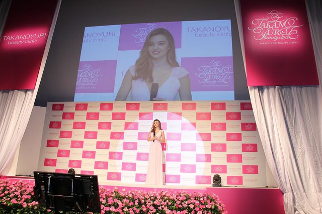 ミランダ・カー「たかの友梨」新CMに起用！記者発表会見フォトギャラリー（11枚目）