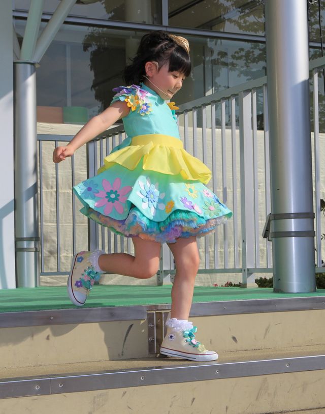 芦田愛菜ニューシングル「ずっとずっとトモダチ」発売記念イベントフォトギャラリー(7枚目)