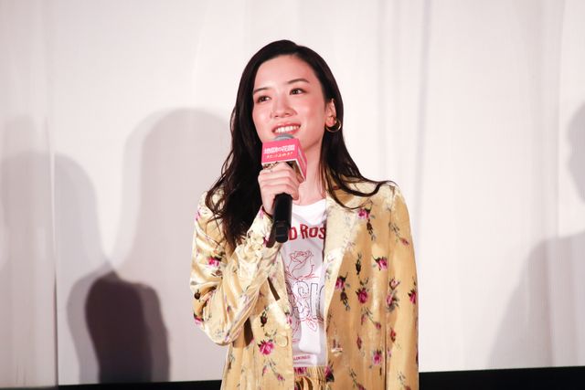 永野芽郁がカメラマン！『地獄の花園』キャスト&監督と記念撮影（6枚目）