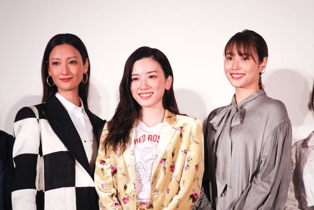 永野芽郁がカメラマン！『地獄の花園』キャスト&監督と記念撮影（17枚目）