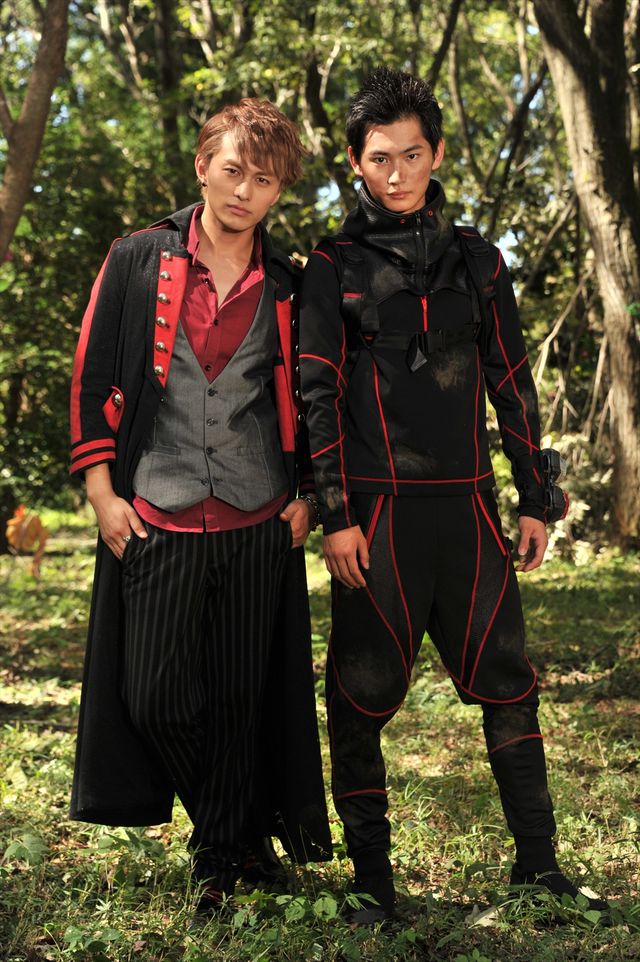 仮面ライダーゲイツ・押田岳＆バロン・小林豊の2ショット！（3枚目）