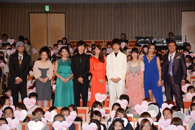 山崎賢人＆坂口健太郎が桐谷美玲をエスコート！『ヒロイン失格』ジャパンプレミアフォトギャラリー（16枚目）