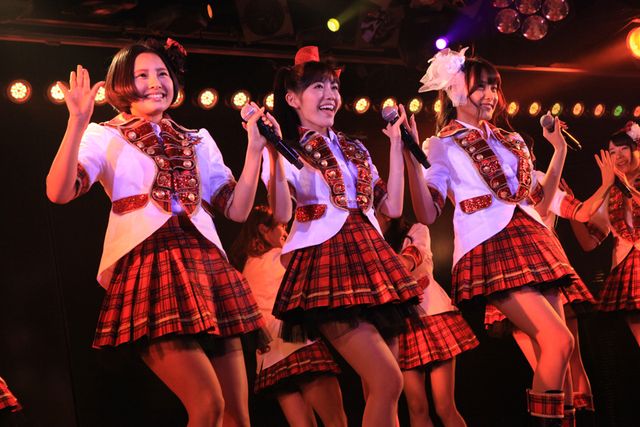 ガガもビデオで登場！「AKB48劇場8周年特別記念公演」フォトギャラリー（4枚目）