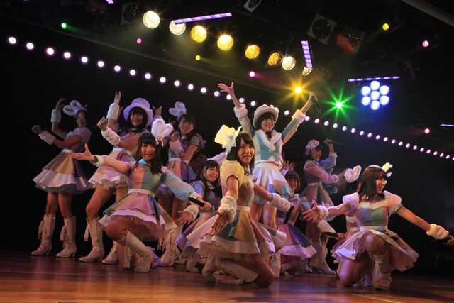 ガガもビデオで登場！「AKB48劇場8周年特別記念公演」フォトギャラリー（9枚目）