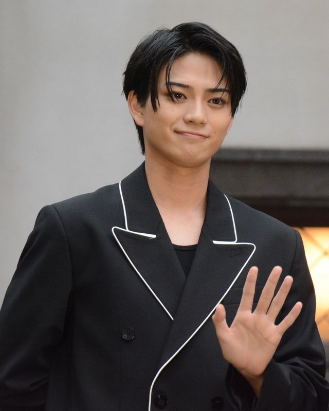 杉咲花・多部未華子・岩瀬洋志、旧細川公爵邸に登場！海野つなみ原作「クロエマ」配信記念イベント（7枚目）