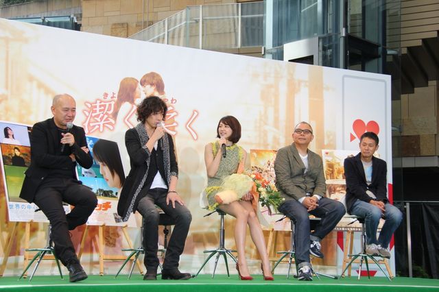 キュートな超ミニ！長澤まさみスペシャルトークショー写真ギャラリー（12枚目）