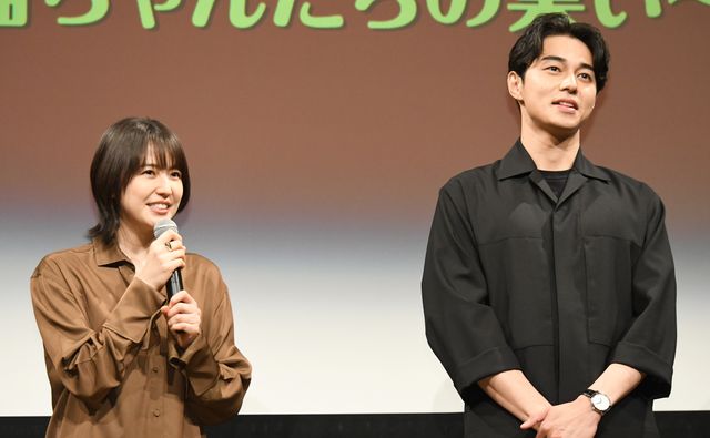 東出昌大と小手伸也、めっちゃ笑顔！「コンフィデンスマンJP」ドラマイッキ見イベント（2枚目）