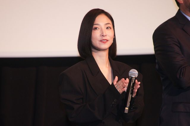 MEGUMI、圧巻の美！片山友希、YOUらと映画『FUJIKO』舞台あいさつ（3枚目）