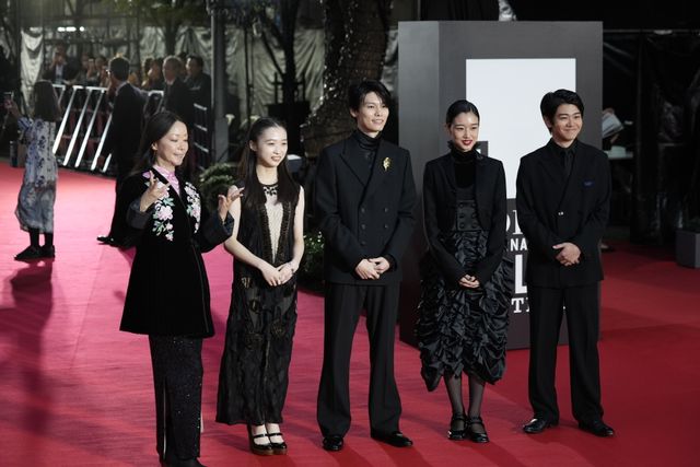 萩原利久＆河合優実『今日の空が一番好き、とまだ言えない僕は』でレッドカーペット登場！（10枚目）