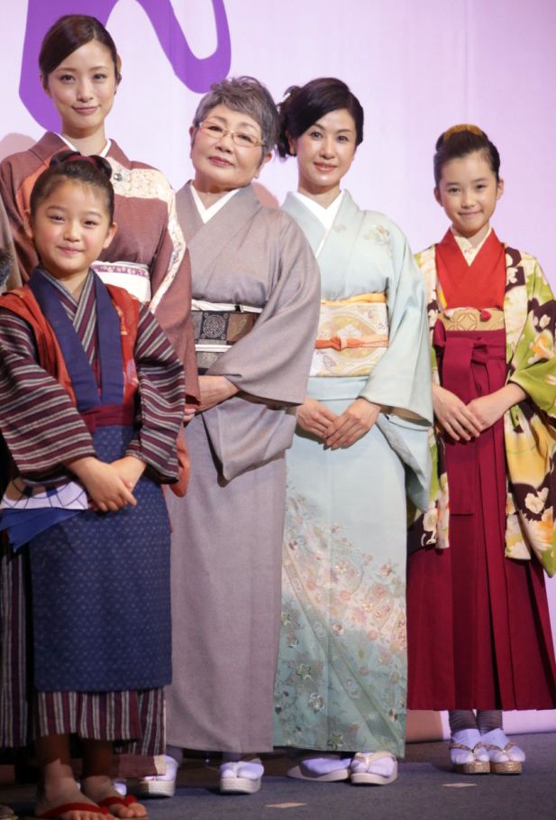 新旧おしんの共演！映画『おしん』完成披露舞台あいさつ写真ギャラリー（5枚目）