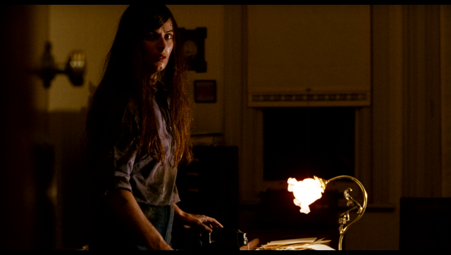 邪悪な“何か”が潜む屋敷で…恐ろしすぎる『悪夢の系譜』場面写真＜8枚＞（3枚目）