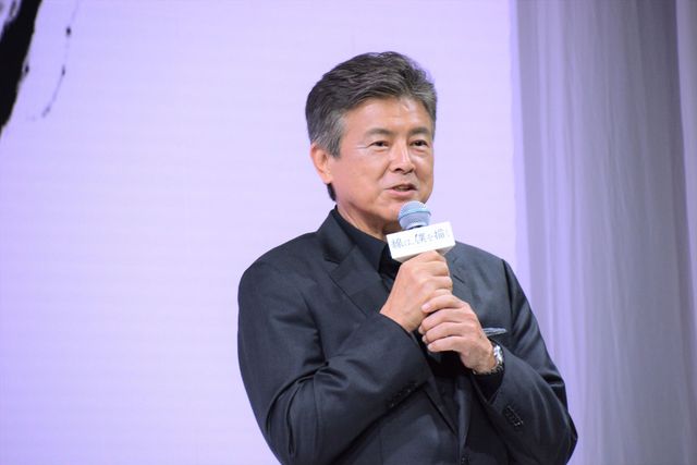 横浜流星、清原果耶ら黒コーデで登壇！『線は、僕を描く』完成報告会（13枚目）