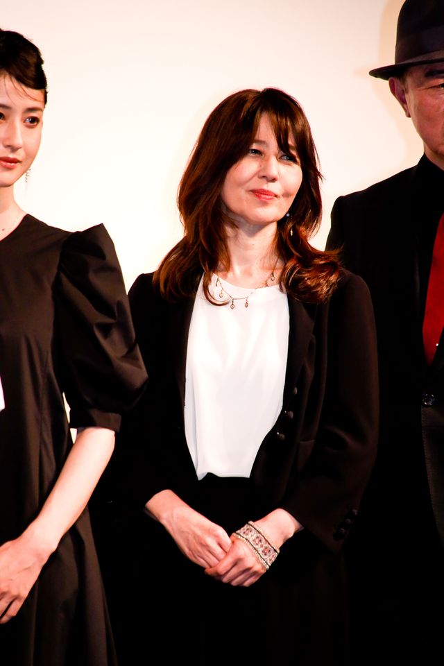 三浦貴大、比嘉愛未ら登壇『大綱引の恋』佐々部清監督一周忌追悼上映会舞台あいさつ（17枚目）