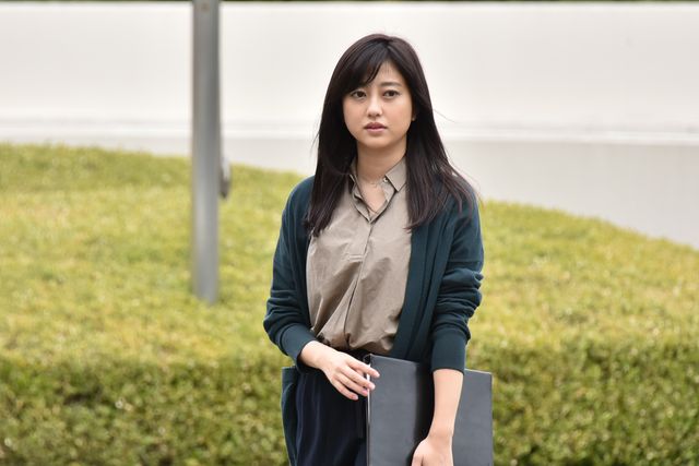 菊地亜美が黒髪でドラマ出演！フォトギャラリー（5枚目）