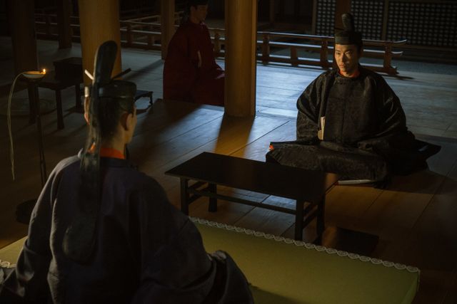 道兼＆道長兄弟、涙の名シーン　「光る君へ」第18回場面写真（13枚目）