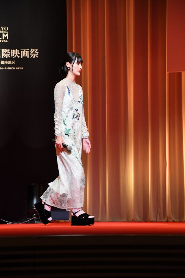 イザベル・ユペール「映画も私たちを必要としている」第34回東京国際映画祭オープニングセレモニー（6枚目）