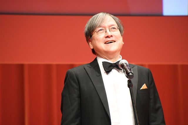 イザベル・ユペール「映画も私たちを必要としている」第34回東京国際映画祭オープニングセレモニー（32枚目）