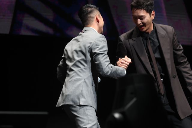 三山凌輝（BE:FIRST）＆ファン・チャンソン（2PM）が熱いハグ！『誰よりもつよく抱きしめて』完成披露上映会＆PREMIUM EVENT（44枚目）