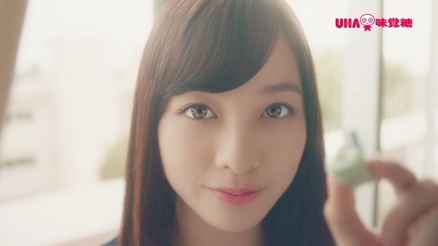 橋本環奈「ぷっちょ」CMでイケメン男子に！（3枚目）
