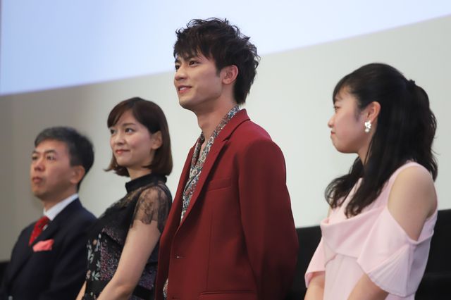 竹内涼真、初主演コンビを称賛！『初恋ロスタイム』完成披露上映会（2枚目）