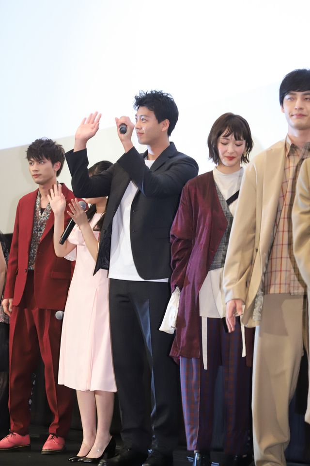 竹内涼真、初主演コンビを称賛！『初恋ロスタイム』完成披露上映会（14枚目）