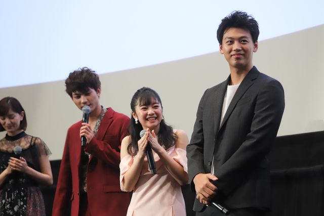 竹内涼真、初主演コンビを称賛！『初恋ロスタイム』完成披露上映会（17枚目）