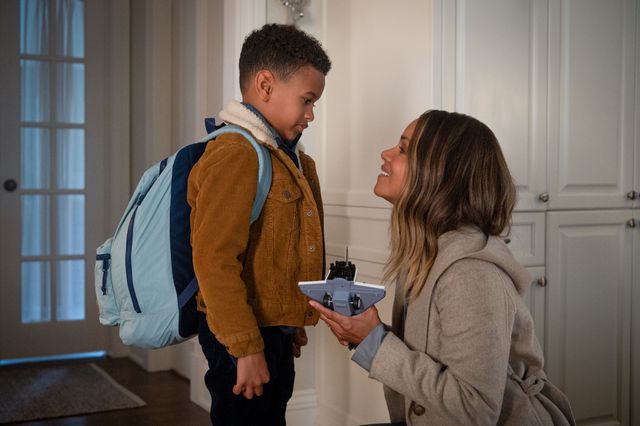 地球が…『ムーンフォール』場面写真（10枚目）