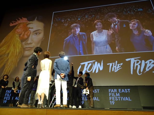 上戸彩＆斎藤工に押し寄せる人たち…！映画『昼顔』ワールドプレミア上映 in イタリア！（4枚目）