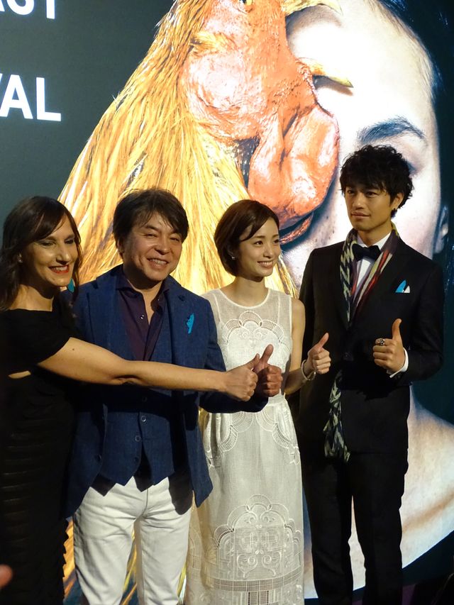 上戸彩＆斎藤工に押し寄せる人たち…！映画『昼顔』ワールドプレミア上映 in イタリア！（8枚目）