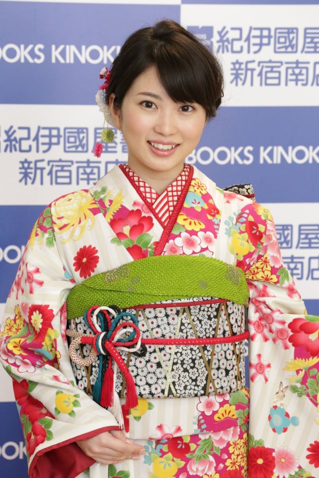 志田未来、恋も解禁へ。成人式を前に、強い結婚願望を明かす　画像ギャラリー：フォトギャラリー