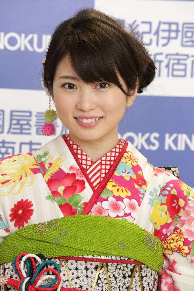 志田未来、恋も解禁へ。成人式を前に、強い結婚願望を明かす　画像ギャラリー（3枚目）