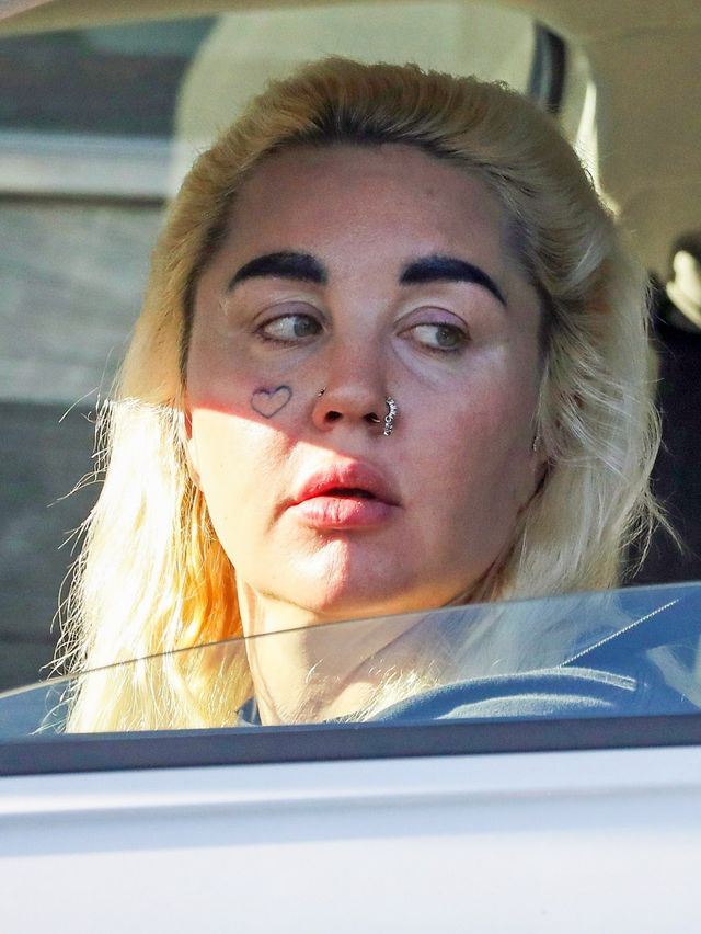 アマンダ・バインズ（3月撮影）