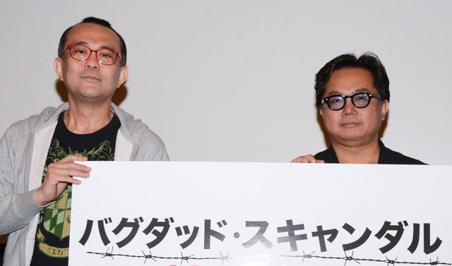 「A24」について熱く語り合った松崎まこと（左）と松崎健夫