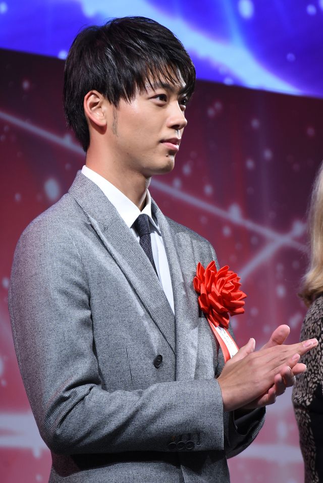 カール・アーバンの勢いが…竹内涼真らと鏡開き！「東京コミコン2017」オープニングセレモニー（2枚目）