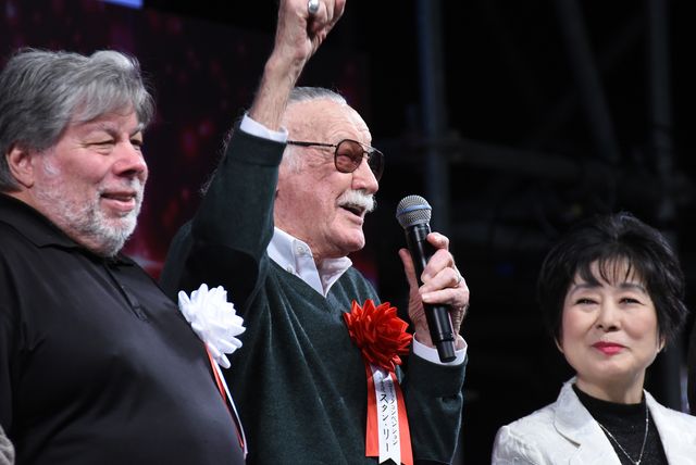 カール・アーバンの勢いが…竹内涼真らと鏡開き！「東京コミコン2017」オープニングセレモニー（16枚目）