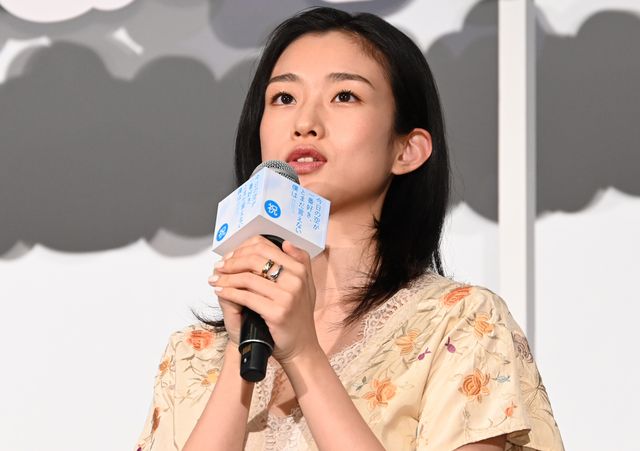 萩原利久が大きな手で顔を隠す…映画『今日の空が一番好き、とまだ言えない僕は』公開記念舞台あいさつ（6枚目）