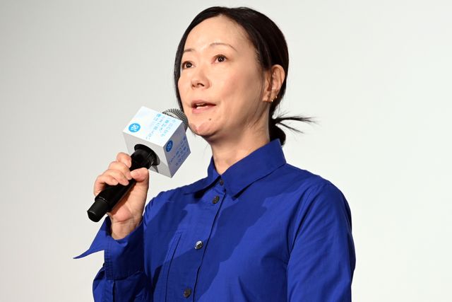 萩原利久が大きな手で顔を隠す…映画『今日の空が一番好き、とまだ言えない僕は』公開記念舞台あいさつ（11枚目）