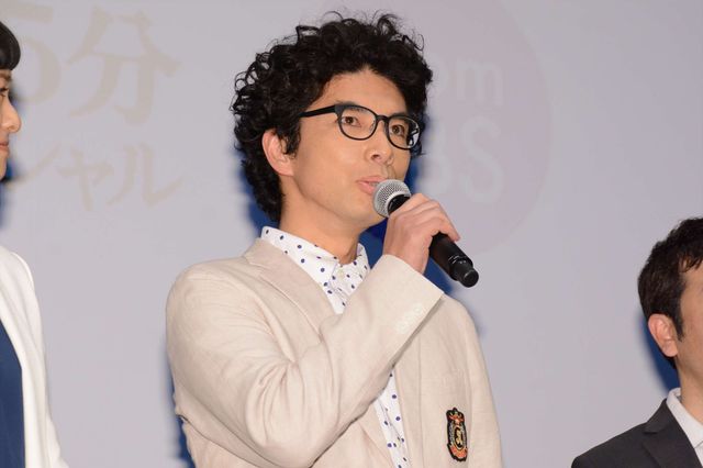 片桐仁、魚をぶら下げ登場…松本潤、榮倉奈々ら登壇「99.9-刑事専門弁護士-」完成披露試写会ギャラリー（8枚目）