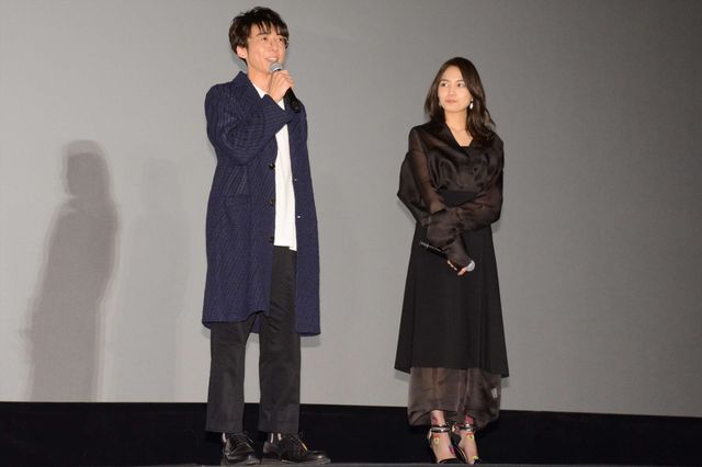 高橋一生＆川口春奈が仲良く登場！『九月の恋と出会うまで』号泣試写会（3枚目）